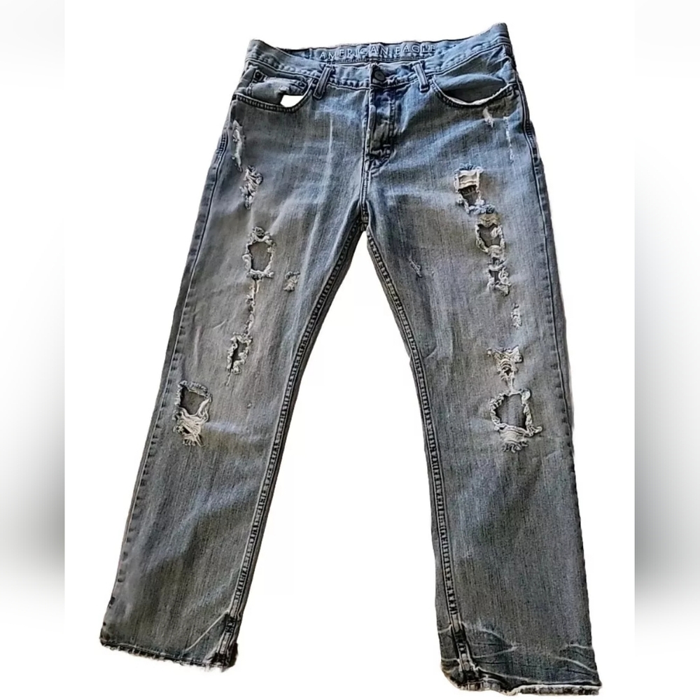 American Eagle Men's Jeans Outfitters  34x30  Trashed Destroyed Light Wash